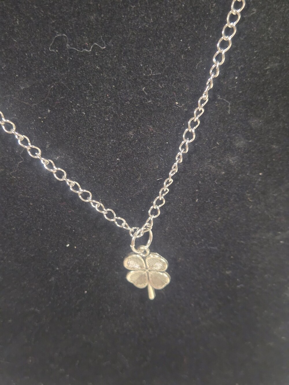 Silver Four-Leaf Clover Pendant Necklace - Women Jewelry